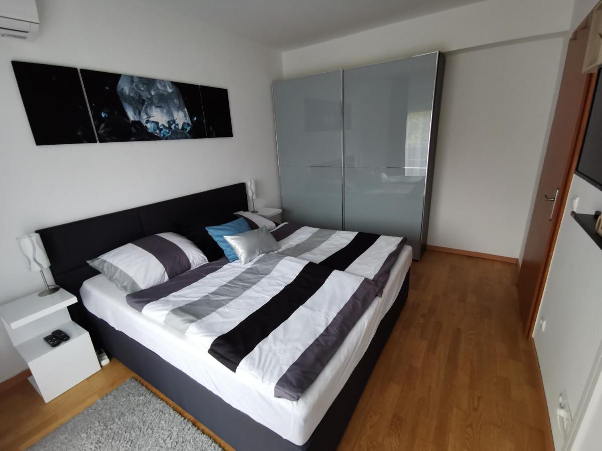 Freedom Apartman Hajduszoboszlo Exterior photo